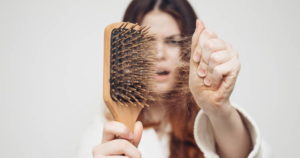 Lee más sobre el artículo Causas de la caída del cabello
